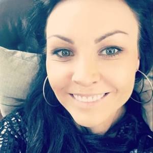 Meet your Posher, Ania